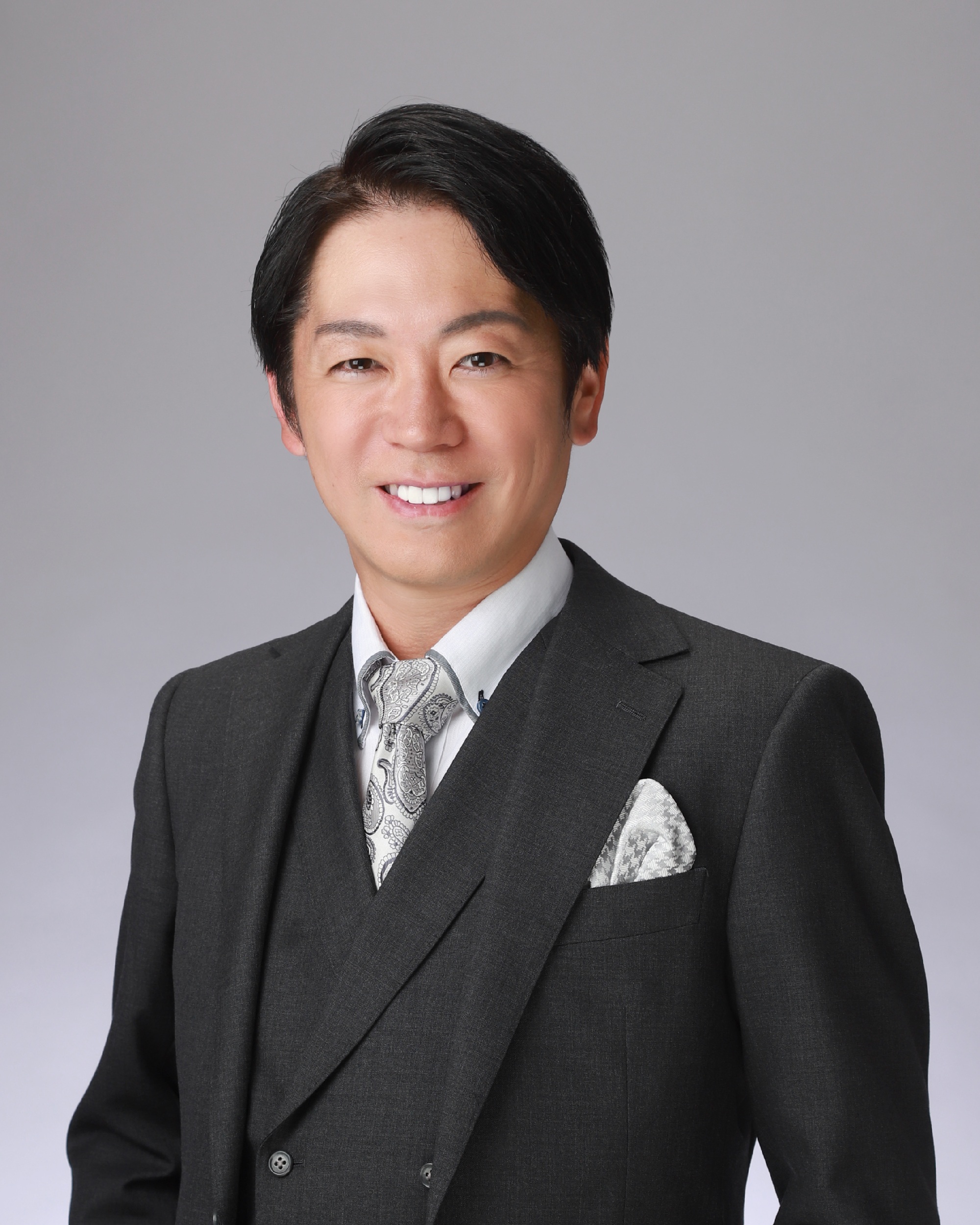 TOMOHIRO ADACHI